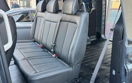 Hyundai Staria, 2022 год, 3 000 000 рублей, 10 фотография