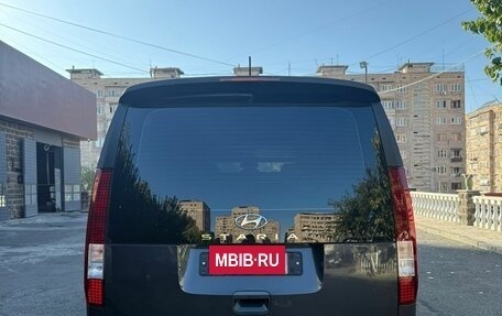 Hyundai Staria, 2022 год, 3 000 000 рублей, 6 фотография