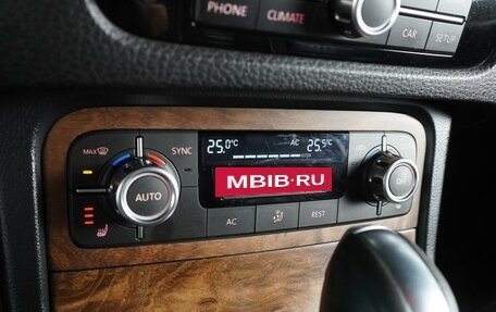 Volkswagen Touareg III, 2012 год, 2 199 000 рублей, 12 фотография