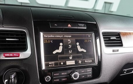 Volkswagen Touareg III, 2012 год, 2 199 000 рублей, 13 фотография