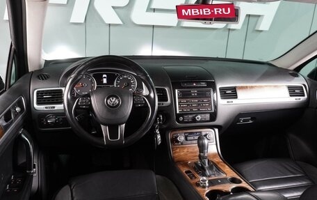 Volkswagen Touareg III, 2012 год, 2 199 000 рублей, 6 фотография
