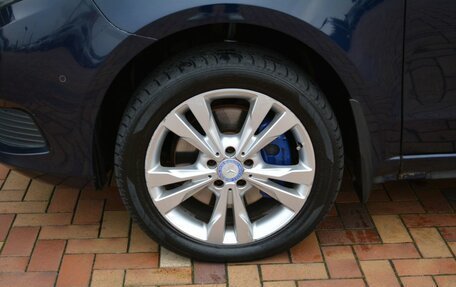 Mercedes-Benz V-Класс, 2015 год, 3 500 000 рублей, 11 фотография