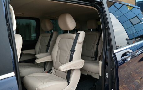 Mercedes-Benz V-Класс, 2015 год, 3 500 000 рублей, 13 фотография