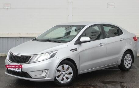 KIA Rio III рестайлинг, 2011 год, 750 000 рублей, 2 фотография