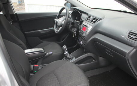 KIA Rio III рестайлинг, 2011 год, 750 000 рублей, 9 фотография