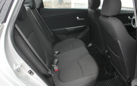 KIA Rio III рестайлинг, 2011 год, 750 000 рублей, 11 фотография