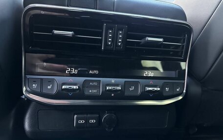 Toyota Land Cruiser, 2021 год, 8 900 000 рублей, 19 фотография