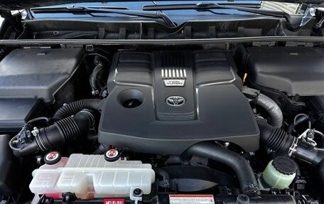 Toyota Land Cruiser, 2021 год, 8 900 000 рублей, 11 фотография