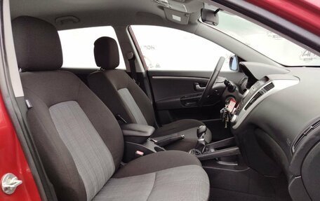 KIA cee'd I рестайлинг, 2011 год, 799 000 рублей, 11 фотография