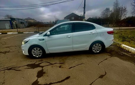 KIA Rio III рестайлинг, 2016 год, 550 000 рублей, 3 фотография