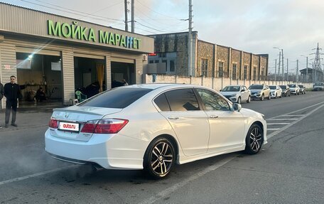 Honda Accord IX рестайлинг, 2015 год, 1 690 000 рублей, 4 фотография