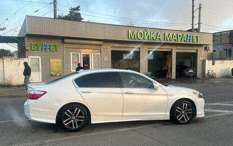 Honda Accord IX рестайлинг, 2015 год, 1 690 000 рублей, 5 фотография