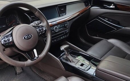 KIA K7, 2017 год, 1 810 000 рублей, 9 фотография