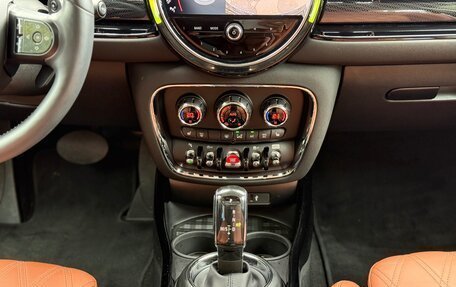 MINI Clubman, 2022 год, 2 490 000 рублей, 16 фотография