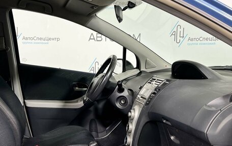 Toyota Yaris III рестайлинг, 2008 год, 467 000 рублей, 9 фотография