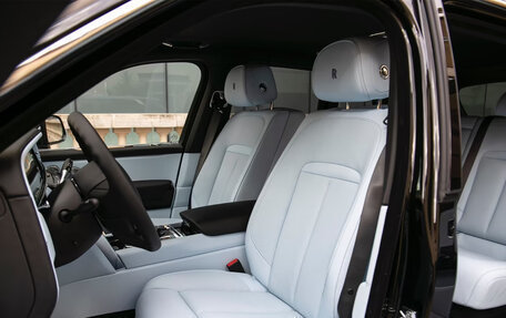 Rolls-Royce Cullinan, 2025 год, 57 800 000 рублей, 7 фотография