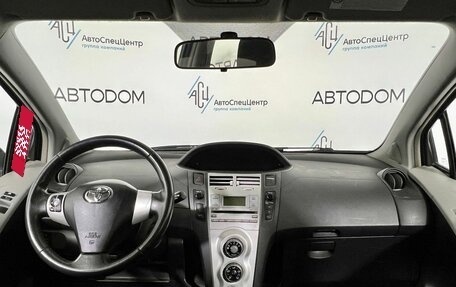 Toyota Yaris III рестайлинг, 2008 год, 467 000 рублей, 8 фотография