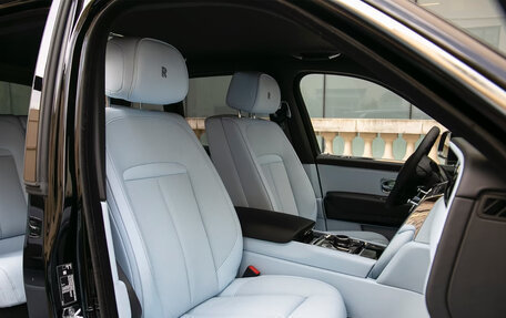 Rolls-Royce Cullinan, 2025 год, 57 800 000 рублей, 15 фотография