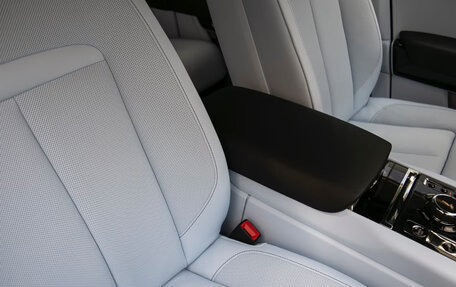 Rolls-Royce Cullinan, 2025 год, 57 800 000 рублей, 16 фотография