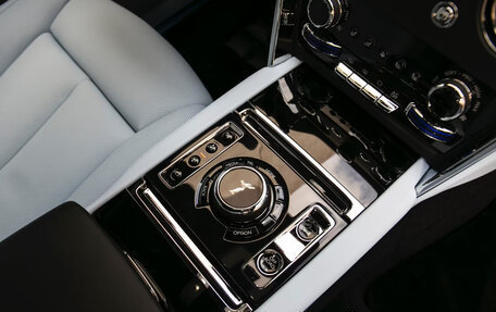 Rolls-Royce Cullinan, 2025 год, 57 800 000 рублей, 14 фотография