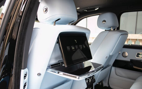 Rolls-Royce Cullinan, 2025 год, 57 800 000 рублей, 20 фотография