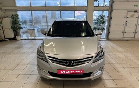 Hyundai Solaris II рестайлинг, 2014 год, 860 000 рублей, 3 фотография