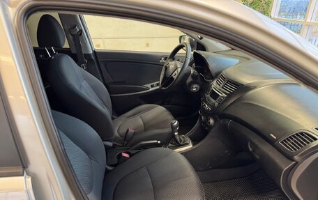 Hyundai Solaris II рестайлинг, 2014 год, 860 000 рублей, 9 фотография