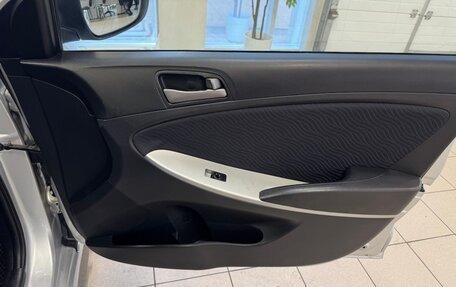 Hyundai Solaris II рестайлинг, 2014 год, 860 000 рублей, 16 фотография