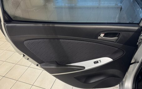 Hyundai Solaris II рестайлинг, 2014 год, 860 000 рублей, 15 фотография