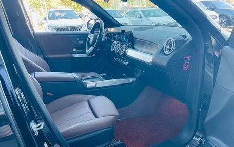 Mercedes-Benz GLB, 2025 год, 4 700 000 рублей, 14 фотография