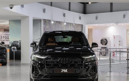 Audi Q7, 2024 год, 13 590 000 рублей, 2 фотография