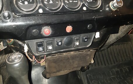 ЛуАЗ Hunter, 2011 год, 720 000 рублей, 9 фотография