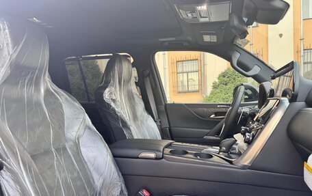 Lexus LX, 2025 год, 19 000 000 рублей, 28 фотография