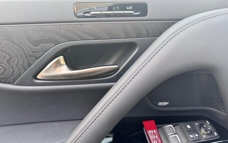 Lexus LX, 2025 год, 19 000 000 рублей, 18 фотография