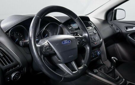 Ford Focus III, 2018 год, 1 300 000 рублей, 14 фотография