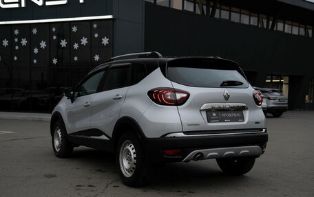 Renault Kaptur I рестайлинг, 2019 год, 1 400 000 рублей, 4 фотография