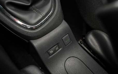 Renault Kaptur I рестайлинг, 2019 год, 1 400 000 рублей, 14 фотография