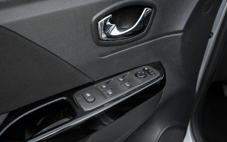 Renault Kaptur I рестайлинг, 2019 год, 1 400 000 рублей, 18 фотография