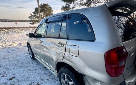 Toyota RAV4, 2002 год, 599 999 рублей, 7 фотография