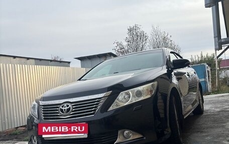 Toyota Camry, 2012 год, 1 310 000 рублей, 4 фотография