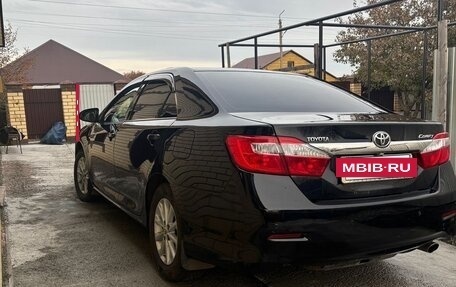 Toyota Camry, 2012 год, 1 310 000 рублей, 6 фотография