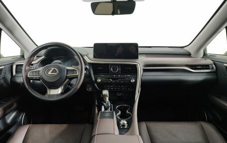 Lexus RX IV рестайлинг, 2021 год, 5 400 000 рублей, 12 фотография