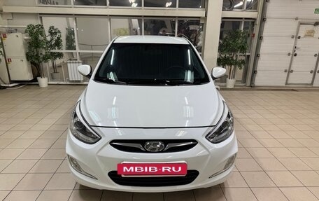 Hyundai Solaris II рестайлинг, 2013 год, 790 000 рублей, 3 фотография