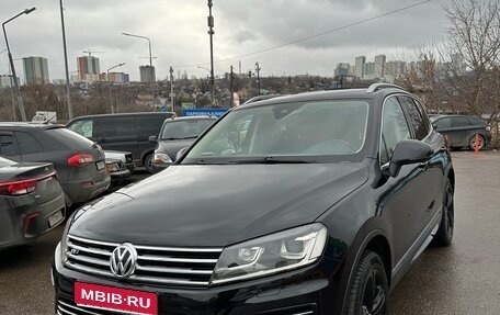 Volkswagen Touareg III, 2017 год, 3 400 000 рублей, 1 фотография