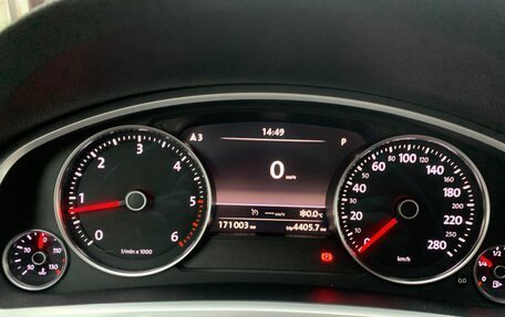 Volkswagen Touareg III, 2014 год, 2 700 000 рублей, 21 фотография