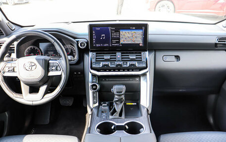 Toyota Land Cruiser, 2024 год, 16 300 000 рублей, 8 фотография