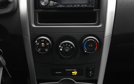 Toyota Corolla, 2013 год, 990 000 рублей, 9 фотография