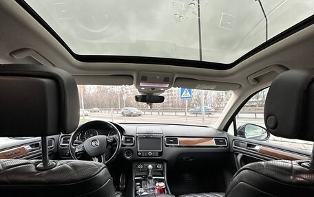 Volkswagen Touareg III, 2017 год, 3 400 000 рублей, 12 фотография