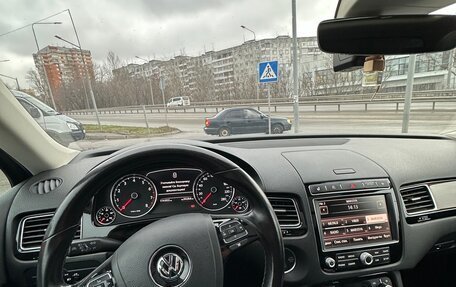 Volkswagen Touareg III, 2017 год, 3 400 000 рублей, 14 фотография