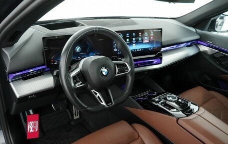 BMW 5 серия, 2024 год, 8 700 000 рублей, 12 фотография